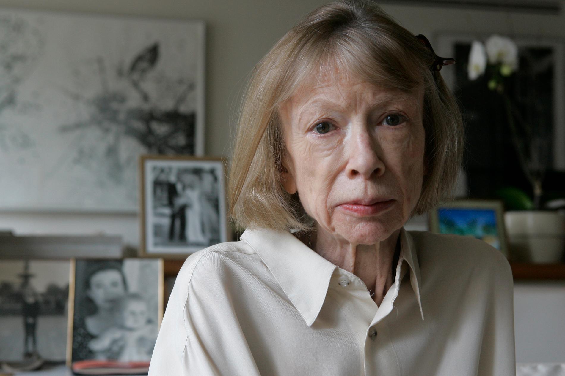 Den amerikanska författaren Joan Didion har avlidit. Arkivbild