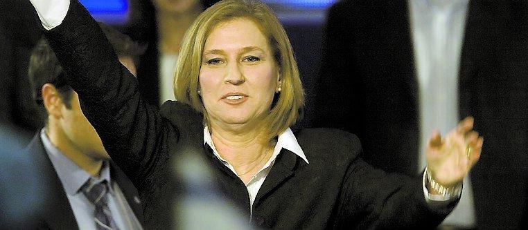Segerjubel Kadimas Tzipi Livni jublar åt valresultatet som gör hennes parti till störst i Israel.