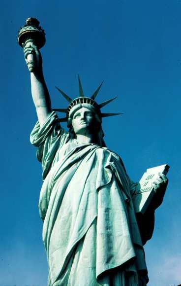 Frihetsgudinnan i New York öppnar för allmänheten igen 4 juli.