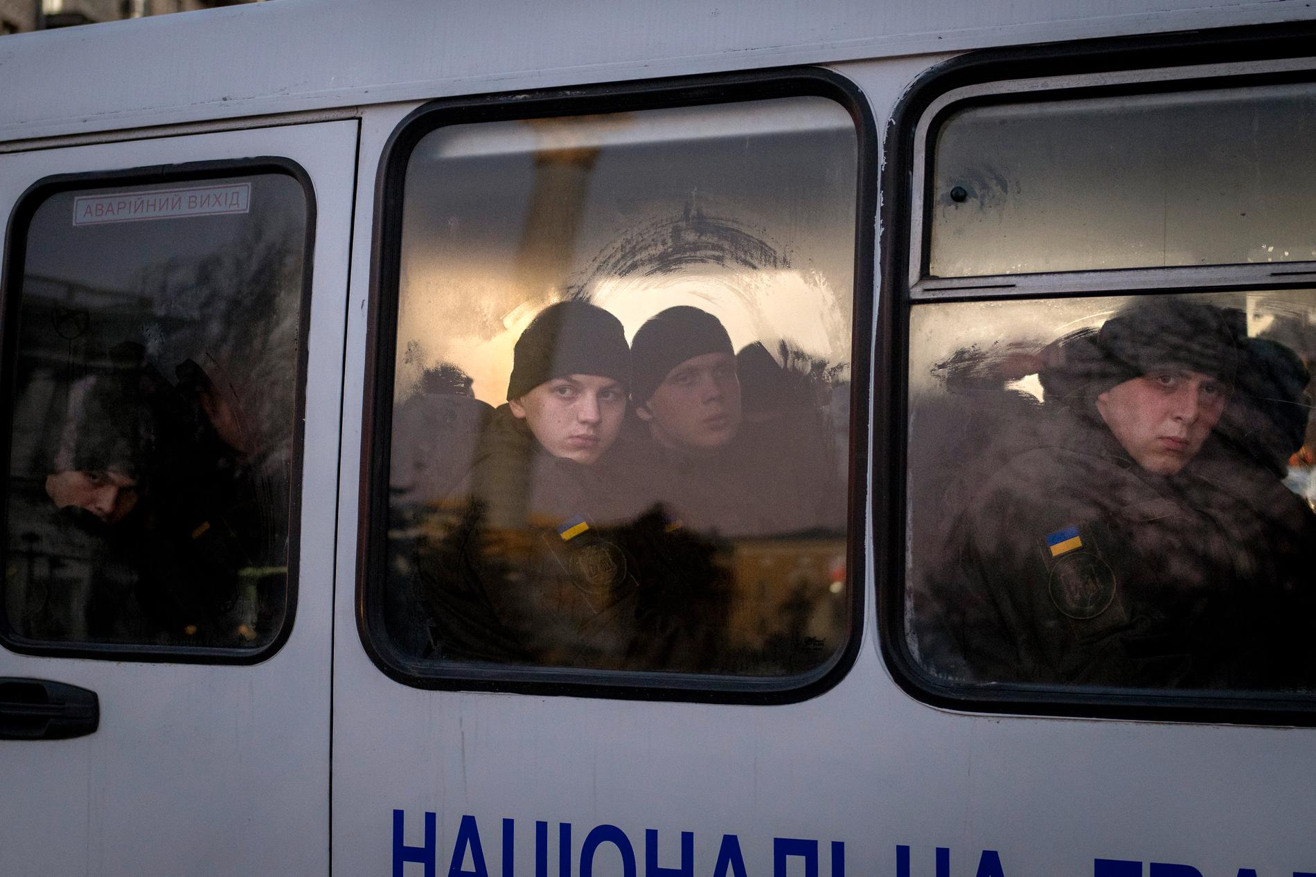Nationalgardet i Ukraina på väg till Kiev. 