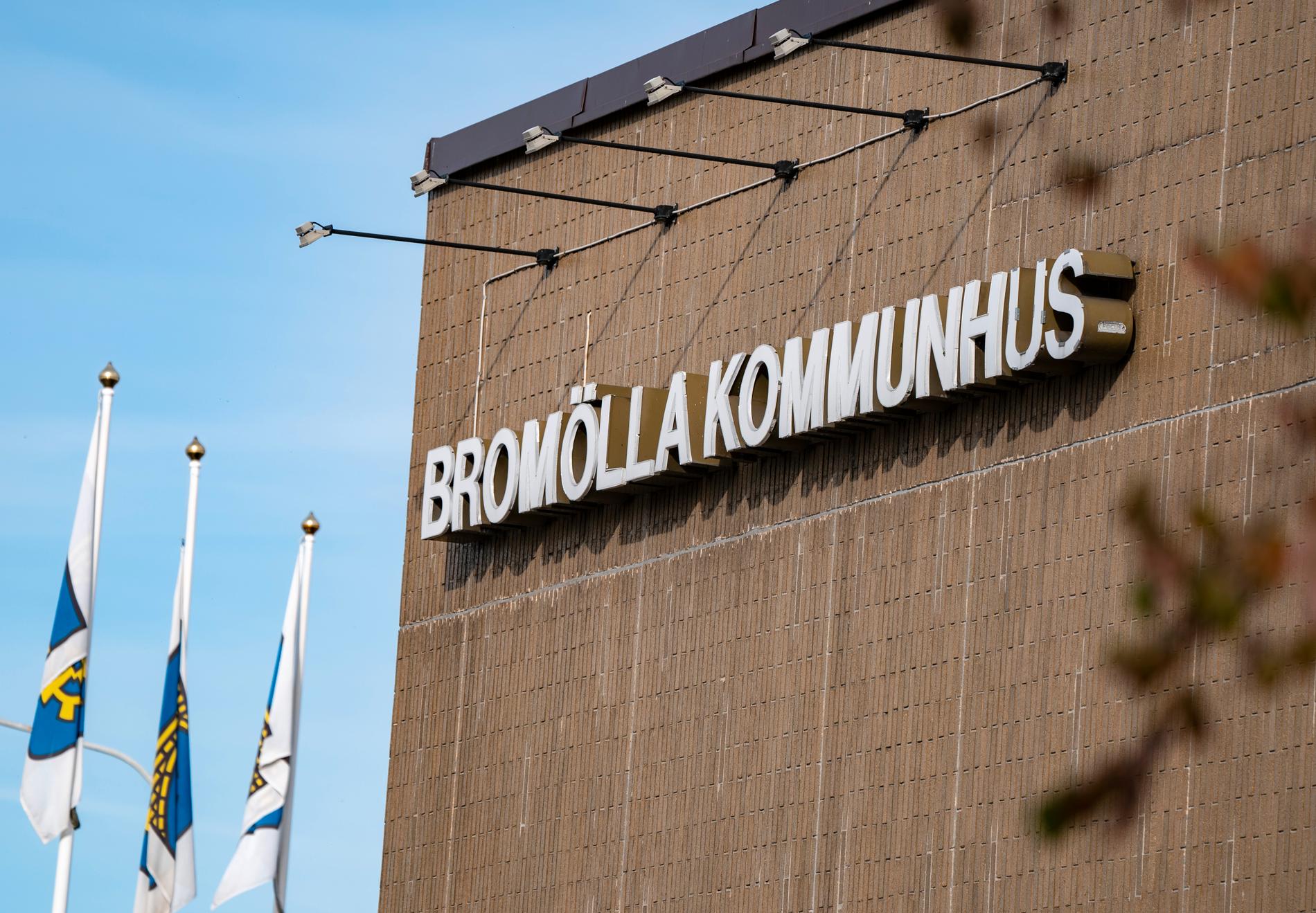 Bromölla kommun och det kommunala bolaget Bromöllahem möts i tingsrätten efter upptäckten att en fastighet, där kommunen bedriver LSS-verksamhet, sålts av misstag. Arkivbild.