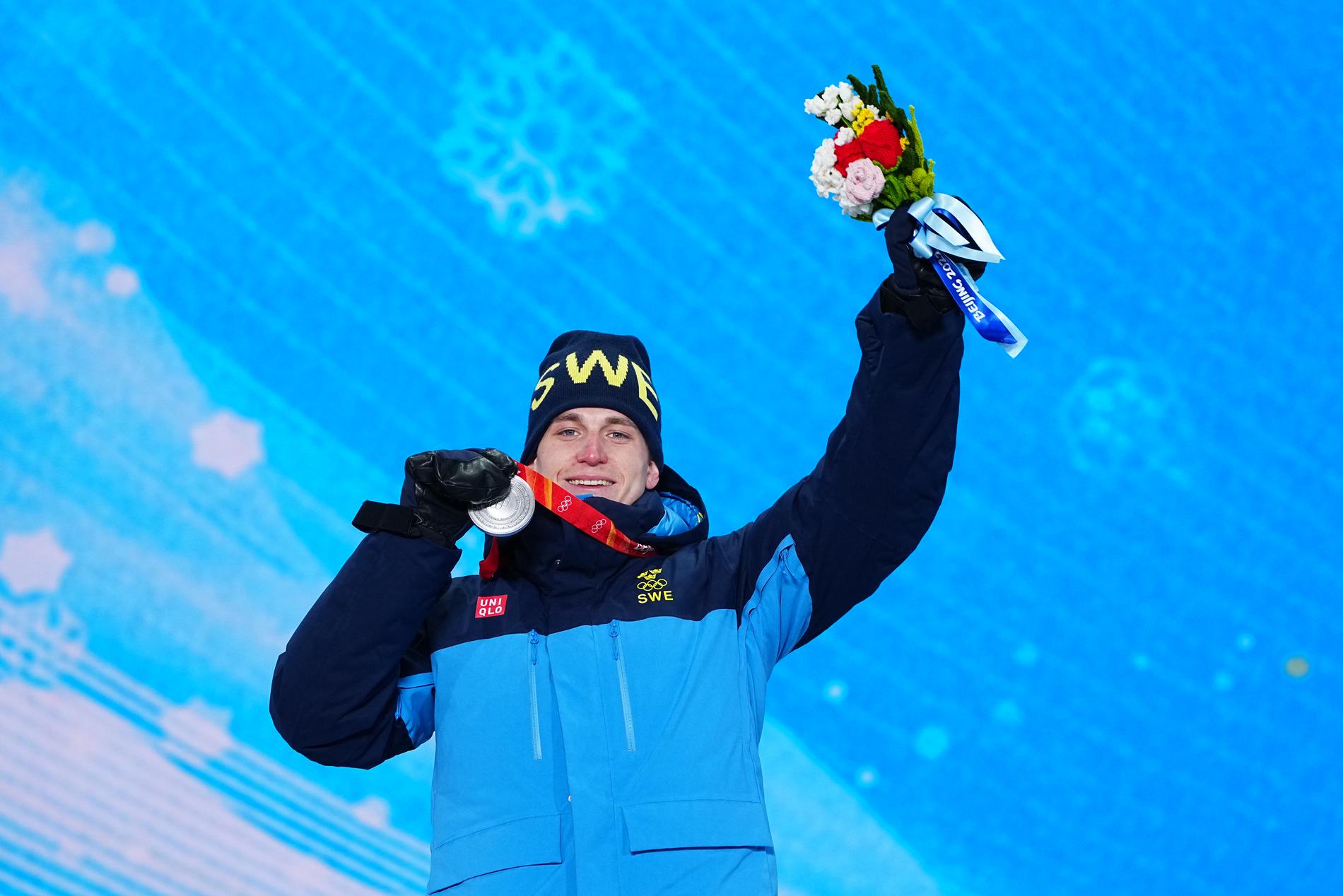 Martin Ponsiluoma fick ta emot sitt OS-silver.