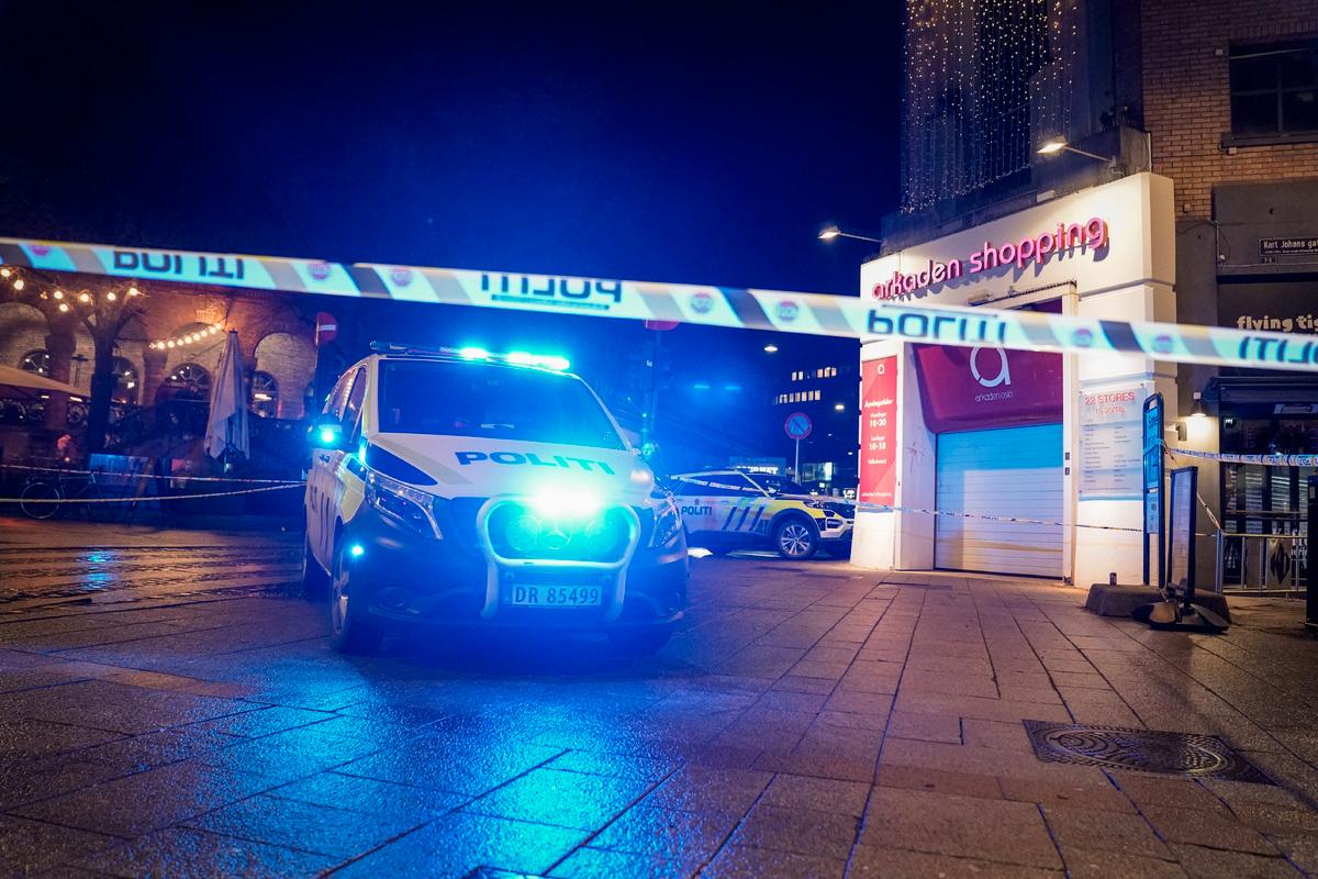Polis på plats i centrala Oslo. 