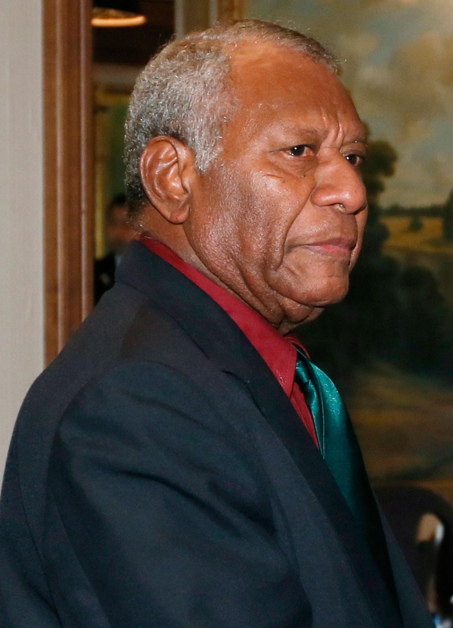 Vanuatus president Baldwin Lonsdale har utfärdat undantagstillstånd.