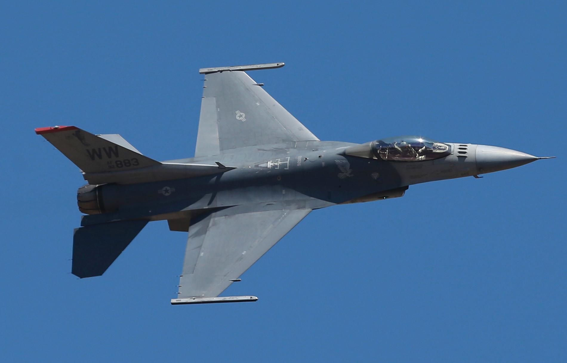Vita huset vill sälja stridsflygplanet F16 till Taiwan. Arkivbild.