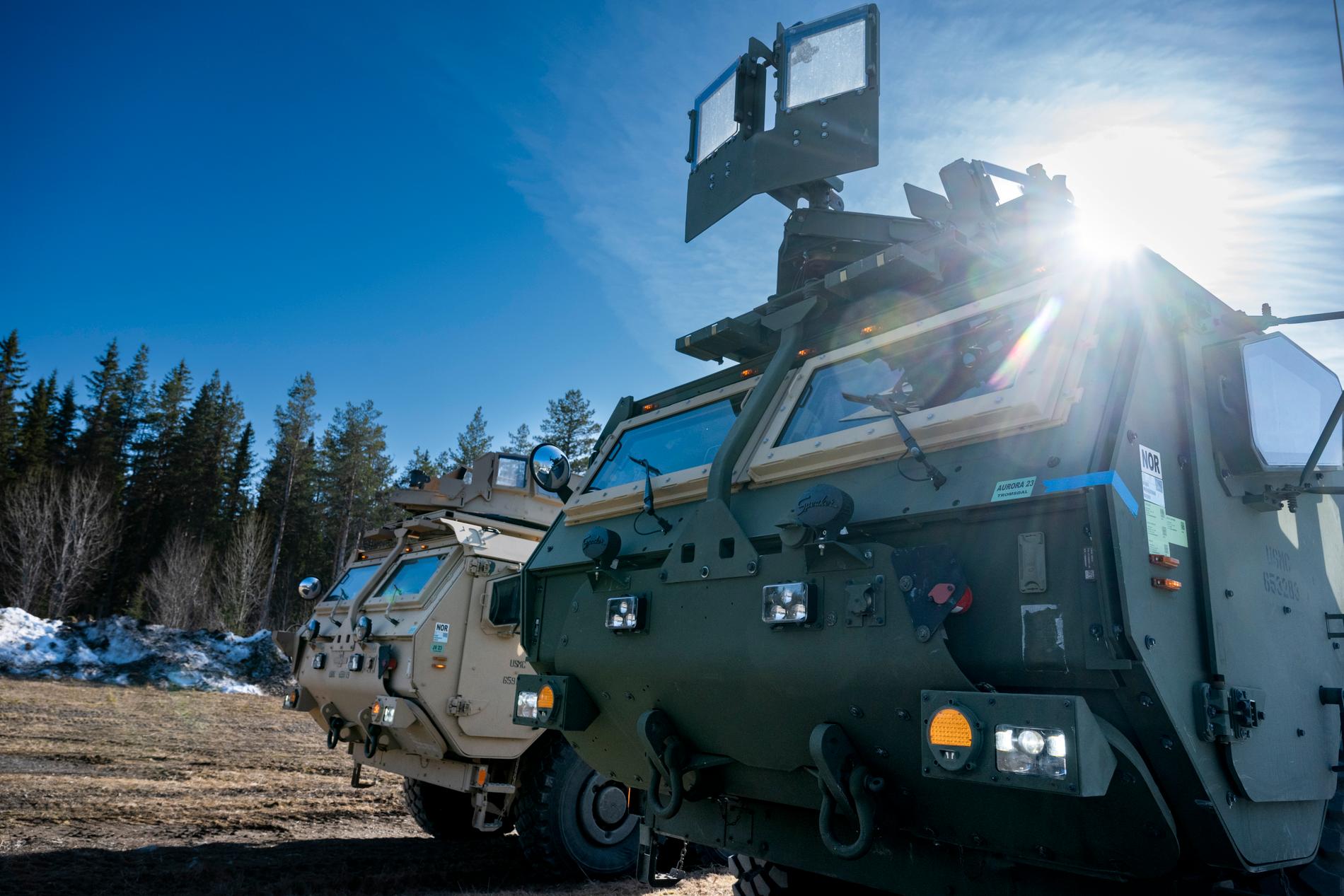 Militärövningen Aurora 23 inleds i Östersund. En amerikansk bataljon ankommer efter att ha kört över gränsen från Nato-landet Norge. 