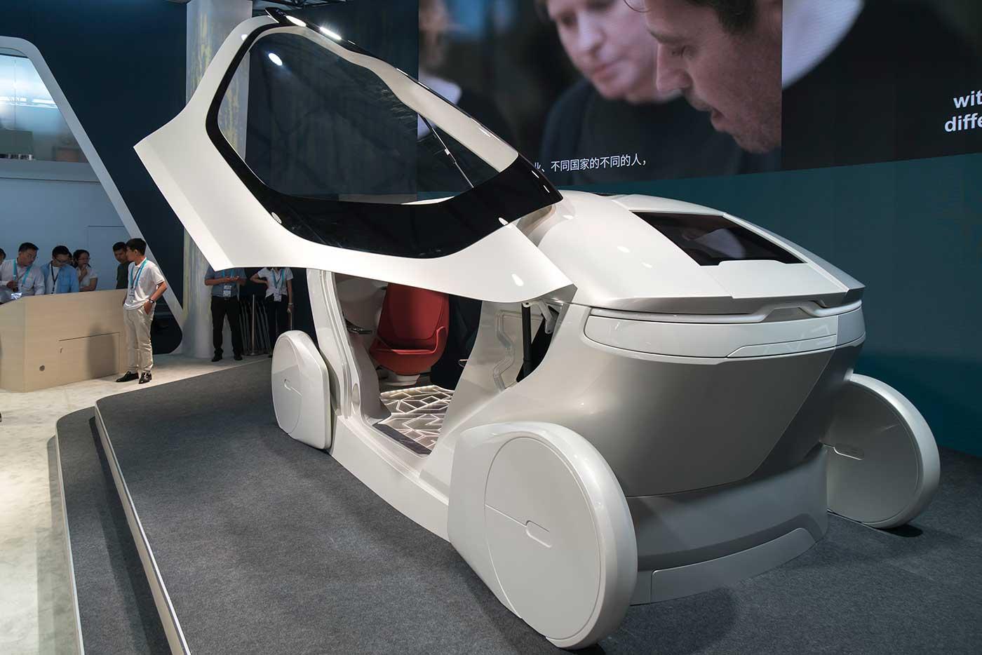 Det här är InMotion – en glimt av framtidens bil.