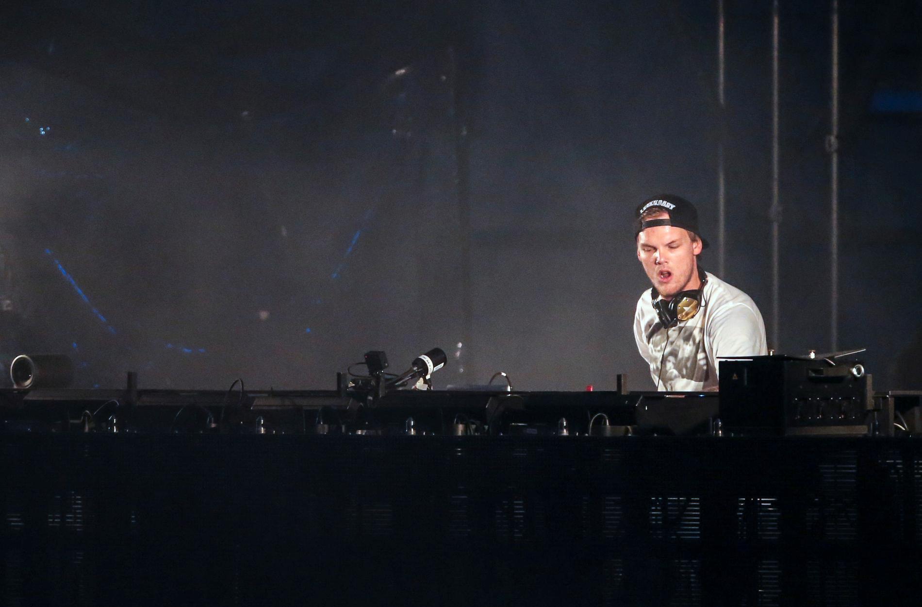 Avicii uppträder på Summerburst i Göteborg 2015.