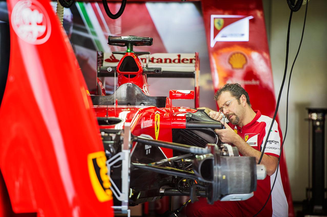 Ferrari jobbar med nya bilen inför Europapremiären i Barcelonas GP.