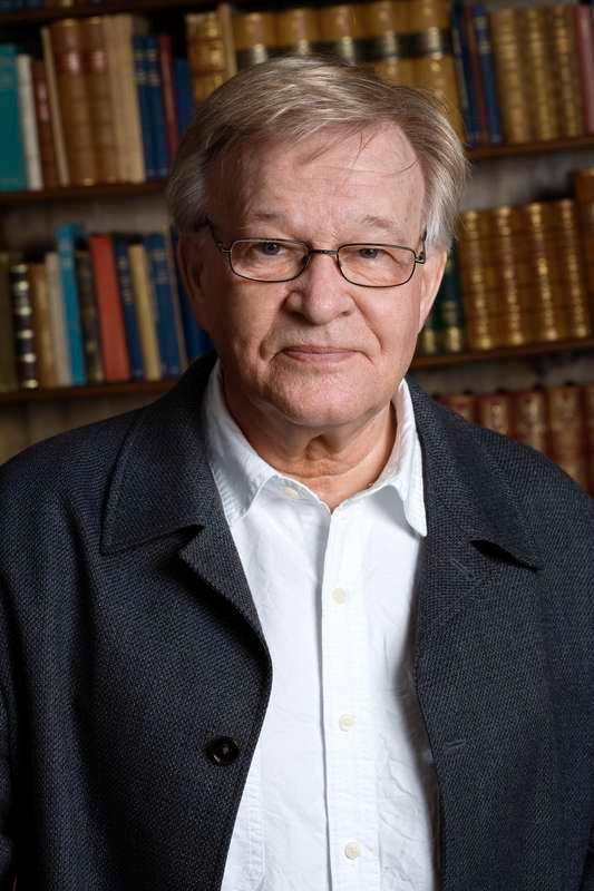Olle Svenning har skrivit en biografi om Thorbjörn Fälldin.