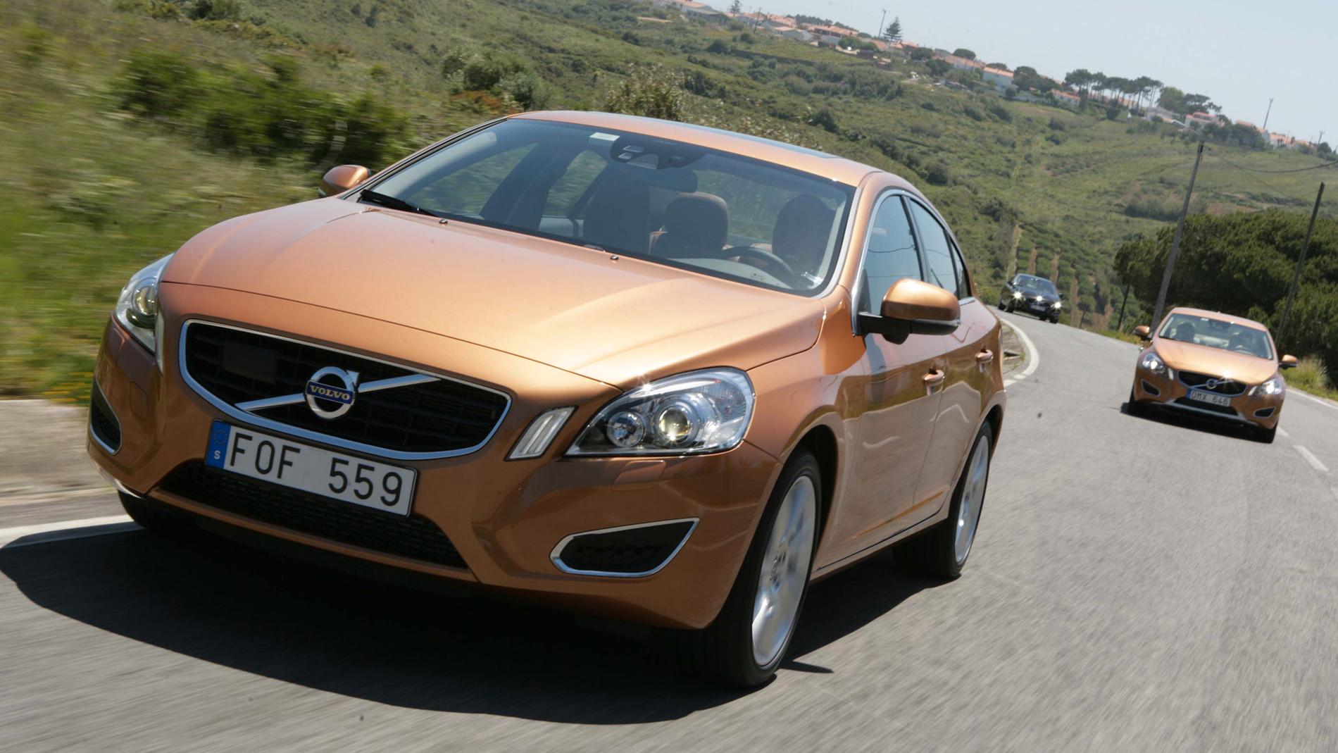 Nya Volvo S60 bjuder på både djärvare former och sportigare köregenskaper än tidigare Volvo-modeller.
