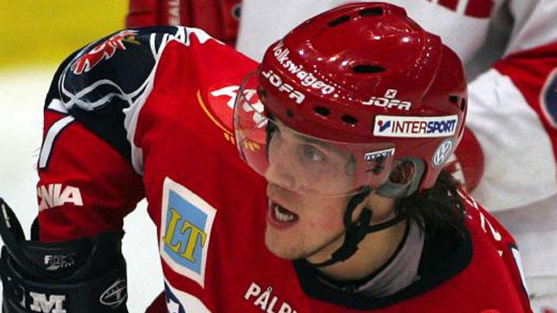 Jonas Andersson, tidigare i SSK, fortsätter imponera i KHL.