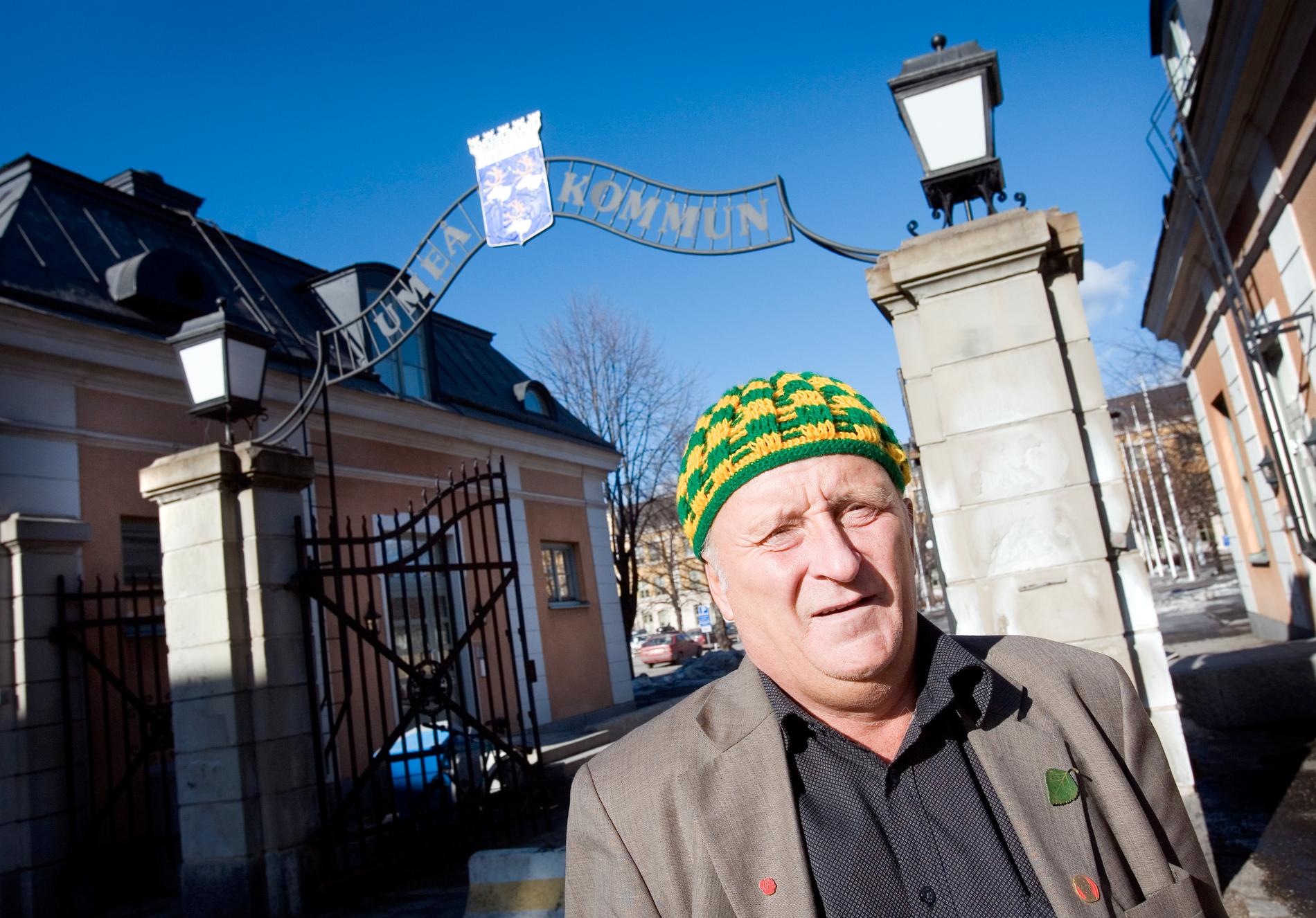 Lennart Holmlund, S, kommunalråd i Umeå. Även känd som @v75kungen på Twitter.