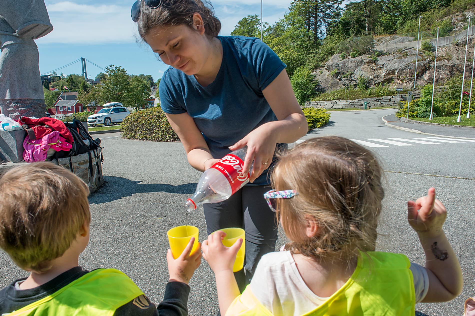 Förskolebarn i Askøy ges kokat vatten efter larm om bakterier i dricksvattnet.