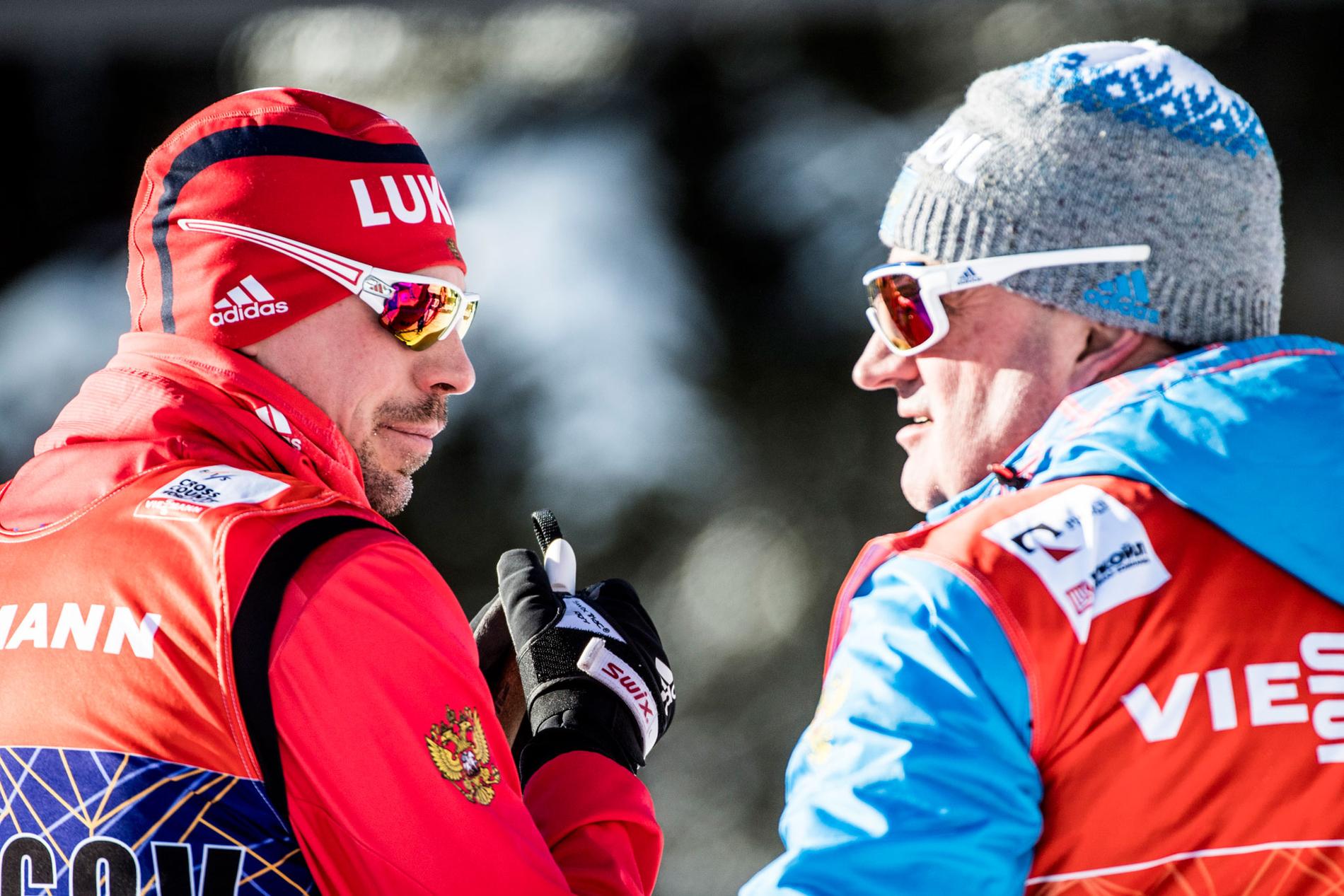 Sergej Ustiugov och Markus Cramer under Tour de ski tidigare i år. 
