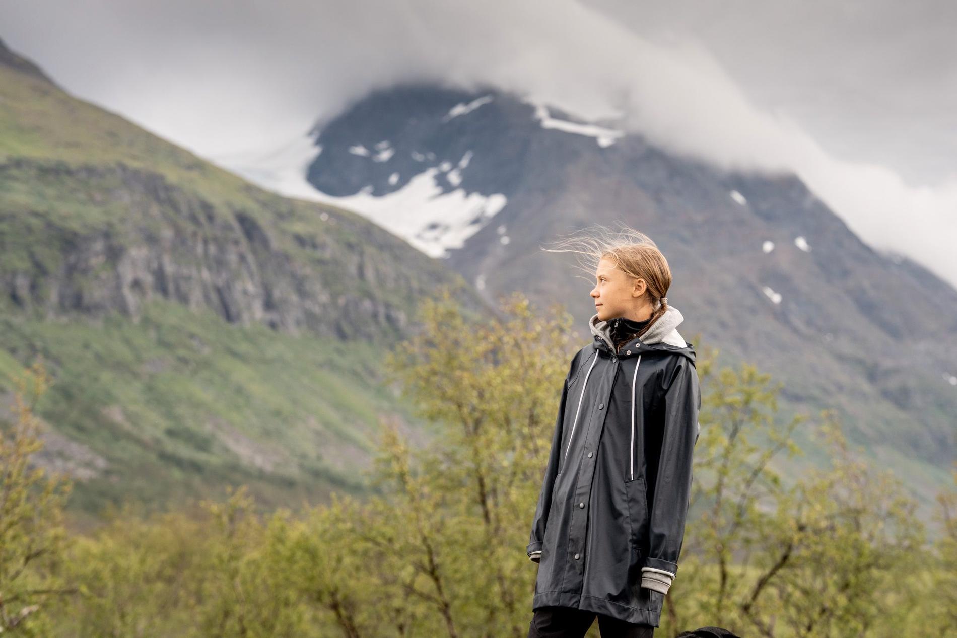 Thunberg varnar för "greenwashing" i samband med en publicering i modemagasinet Vogue Scandinavia.