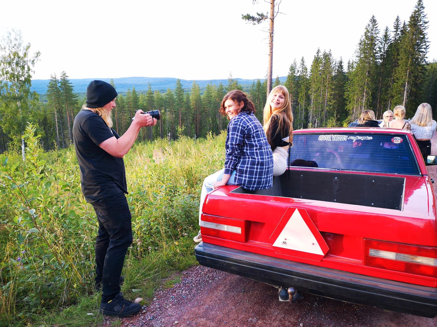 Musikvideon spelades in i Älvdalen under sommaren.