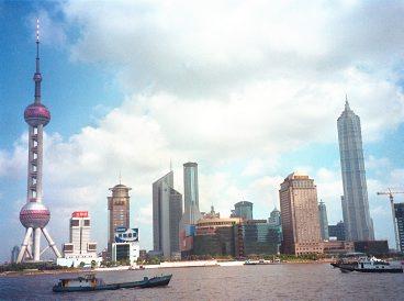 I Shanghai kan det ibland vara svårt att förstå att man är i Kina.