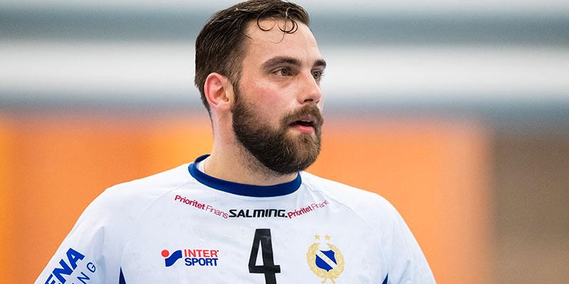 Mario Lipovac, till vardags lagkapten i Redbergslid, och travexpert på Sportbladet.