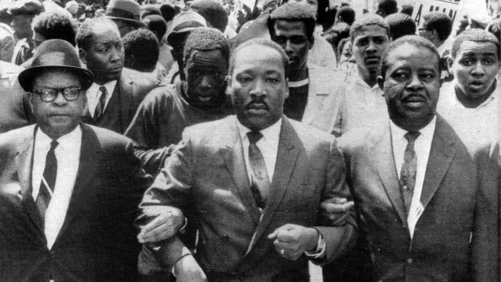 Martin Luther King under en medborgarrättsmarsch i Memphis 1968.