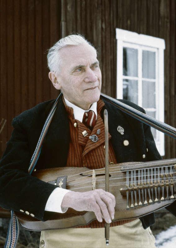 Eric Sahlström (1912-1986).