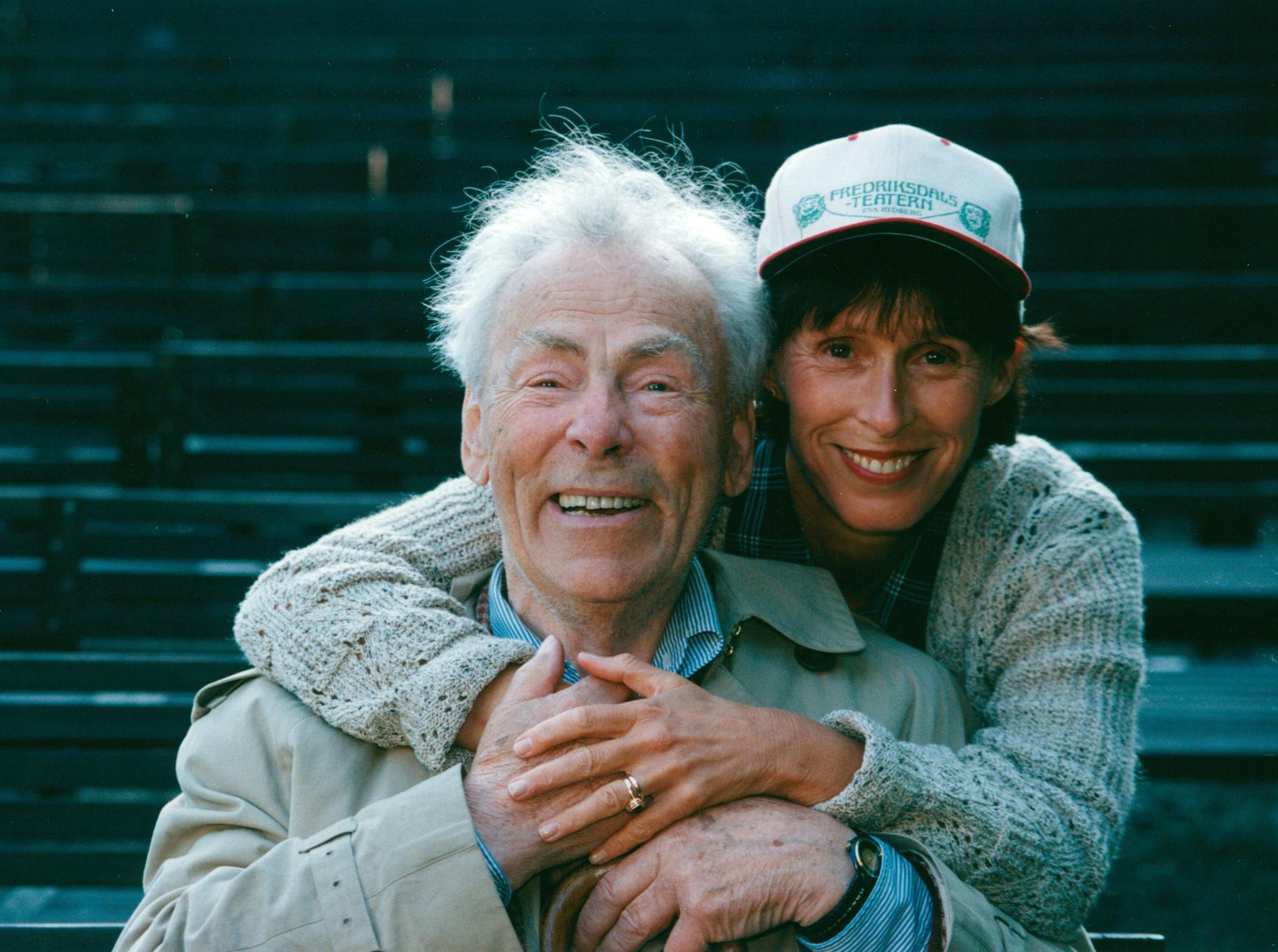 Nils Poppe och Eva Rydberg 1995.