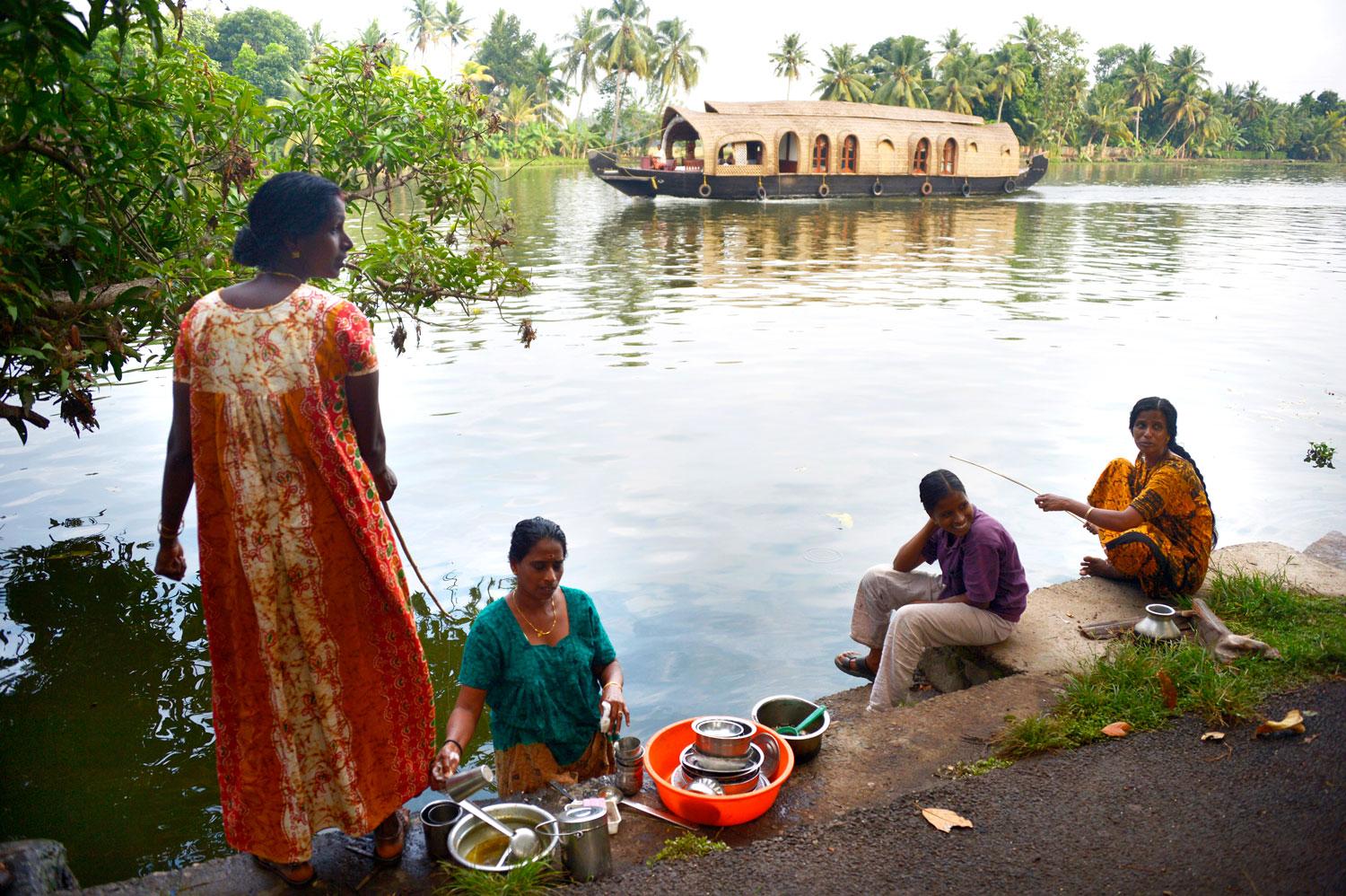 POPULÄRT RESMÅL Kerala är en av Indiens största turistdestinationer. Många reser hit för att bo på husbåt och åka runt i de s k "backwaters".