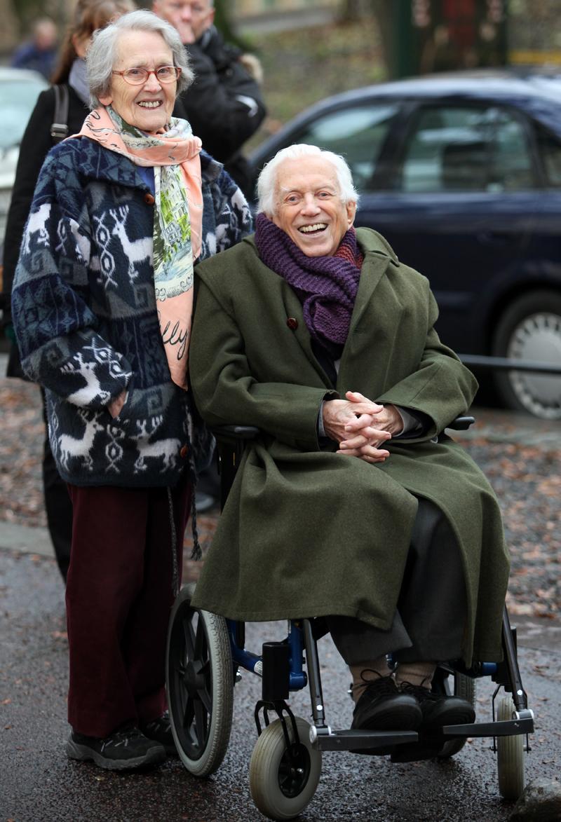 LIVSGÄRNING. Sam och Stina Dahlgren, 88 och 83 år, Stockholm ”Sam och Stina är Svenska Hjältar 2009 för att de under 58 år tagit hand om och stöttat utsatta, hemlösa och ensamma människor i Stockholm.”