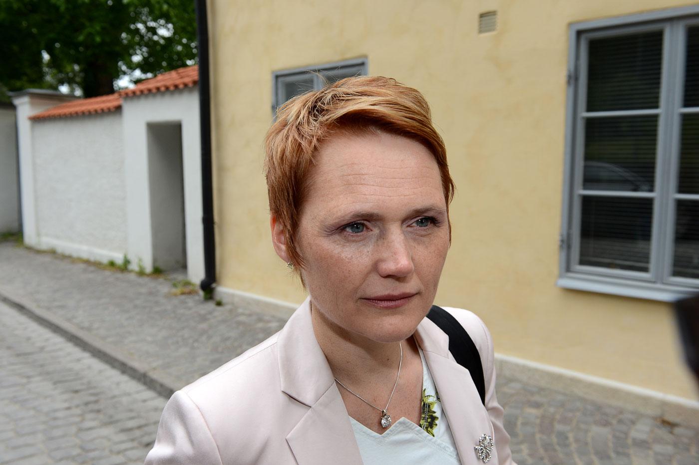 Som arbetsgivarchef har den tidigare centerpolitikern Anna-Karin Hatt i praktiken tvingat fram dagens strejkvarsel.