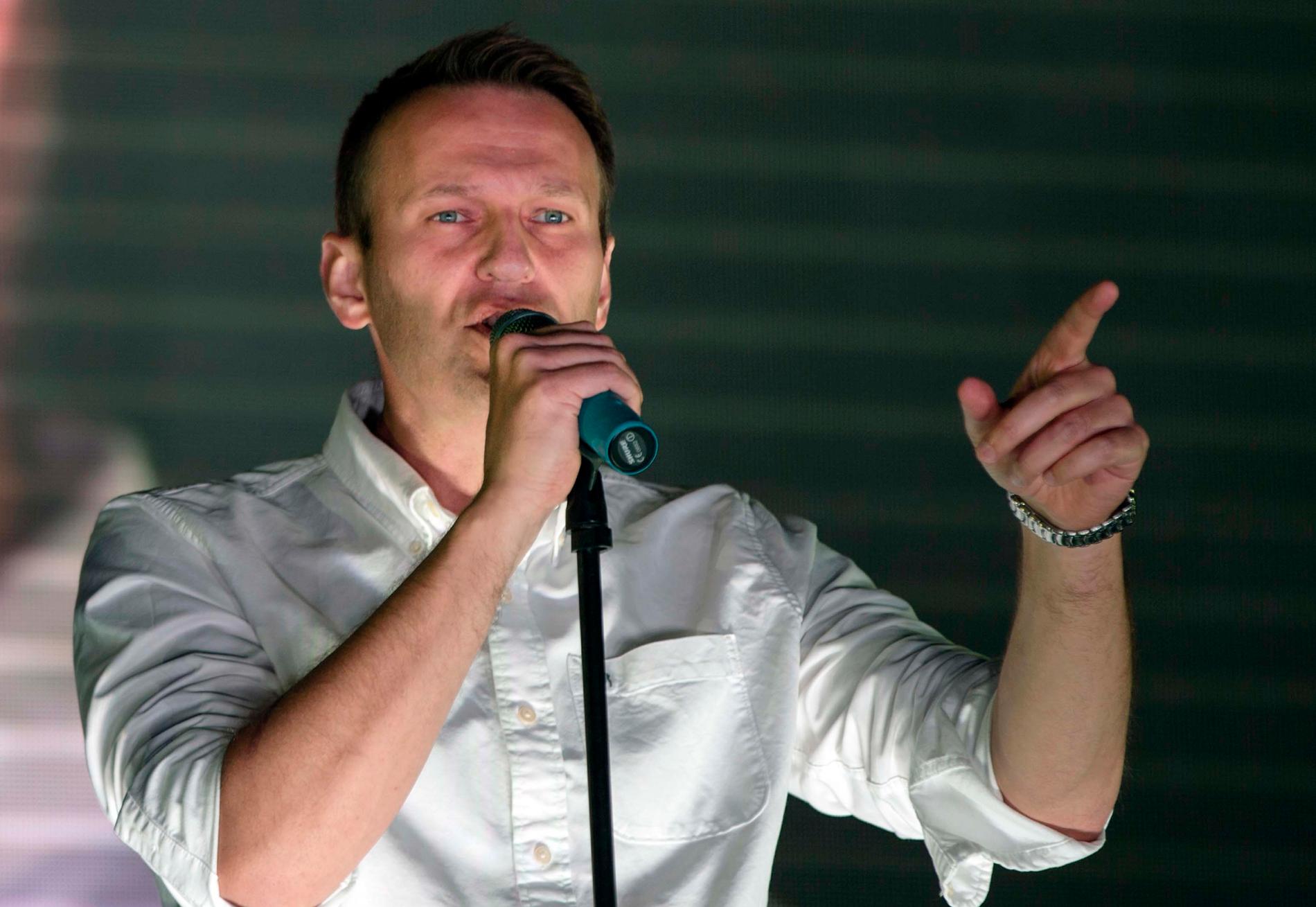 Aleksej Navalnyj kämpar för sitt liv