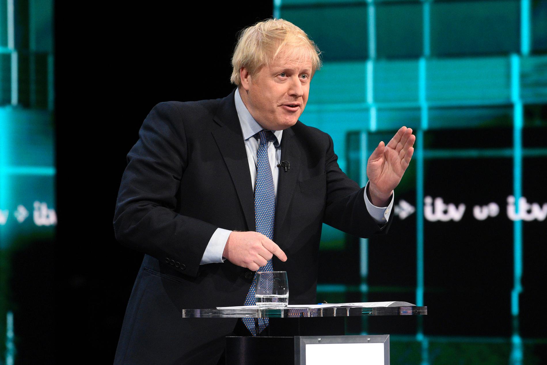 Premiärministern Boris Johnson under debatten.