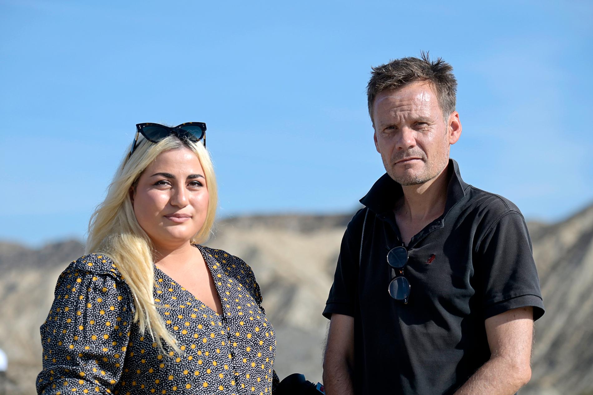 Aftonbladets reporter Natalie Demirian och fotograf Jerker Ivarsson under inspelningen av ”Mästarnas mästare” i Andalusien. 