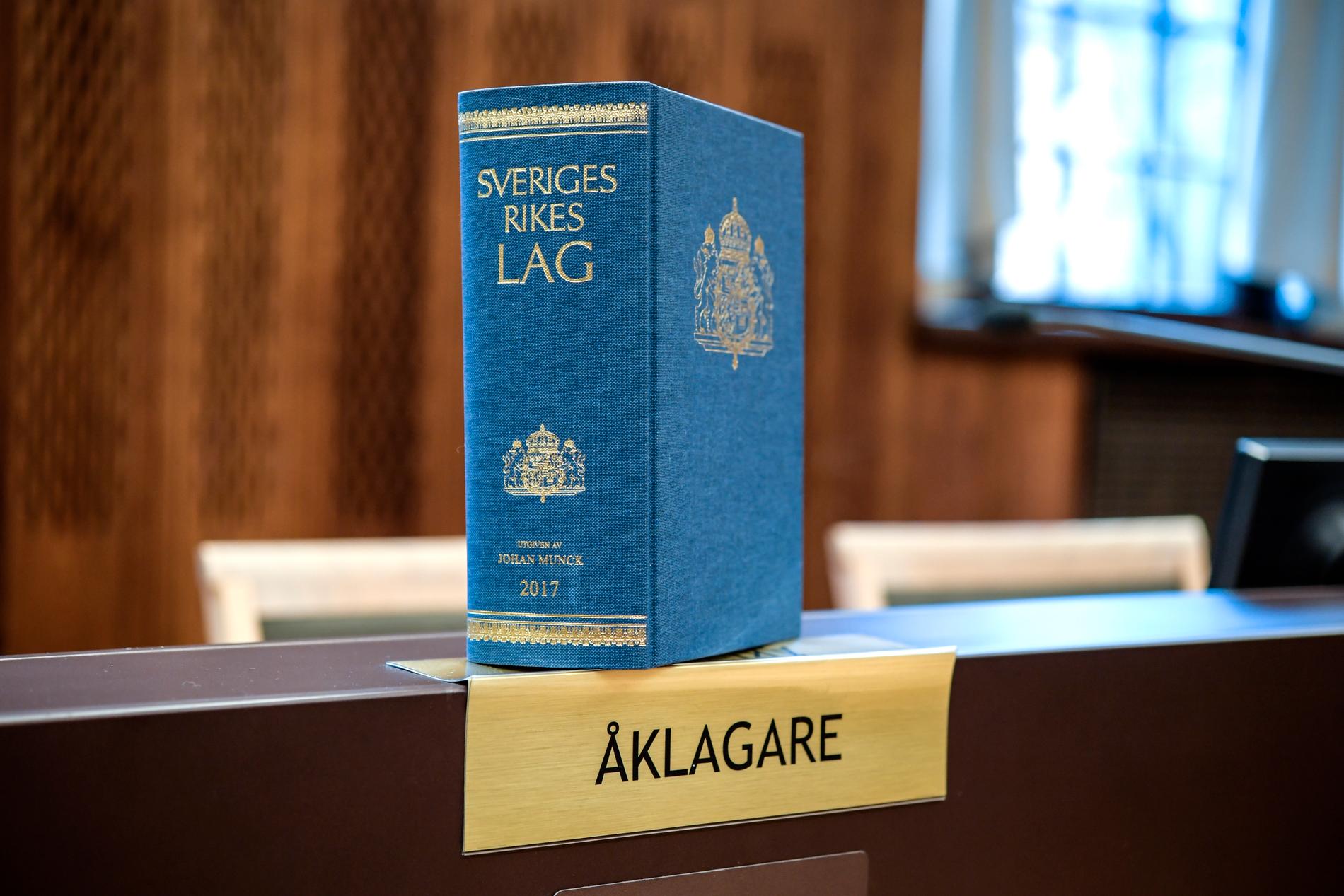 Åklagaren vill att hovrätten prövar domen mot kommunalrådet Kåre Friberg (M). Arkivbild.