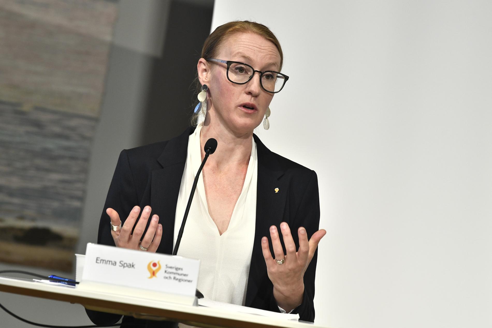 Emma Spak, sektionschef för hälso- och sjukvård på Sveriges kommuner och regioner.