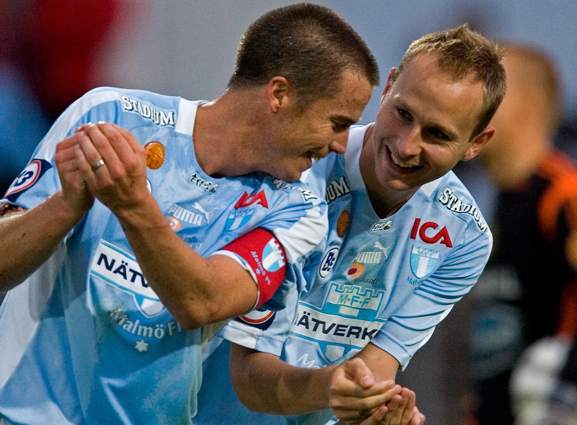 Daniel Andersson (t.v.) med Jon Inge Höiland i Malmö FF 2005