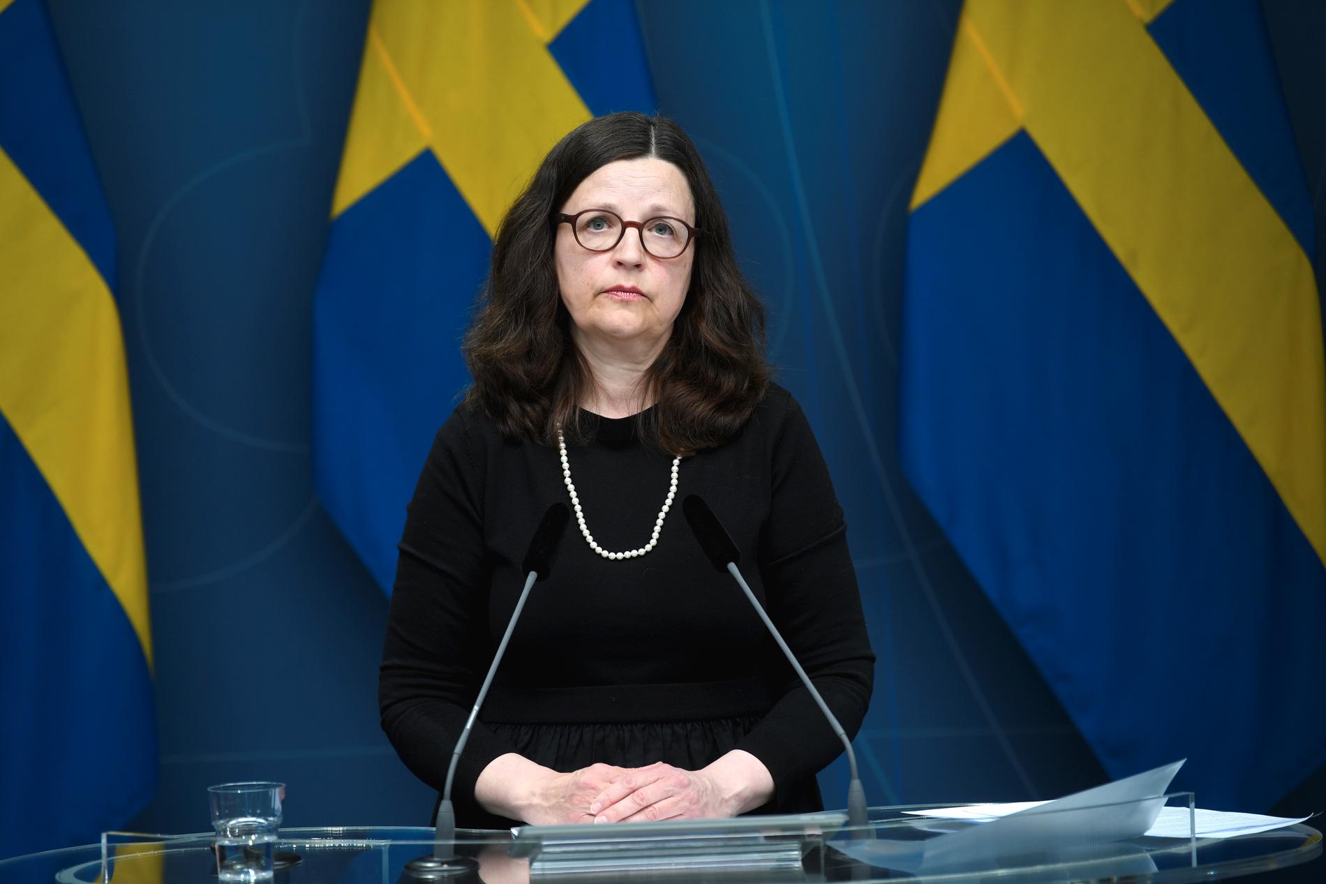 Utbildningsminister Anna Ekström (S) är kallad till utbildningsutskottets möte i dag, för att svara på frågor om hanteringen av Pisaundersökningen. Bilden är från den pressträff ministern höll efter det att Riksrevisionens kritiska rapport publicerats.