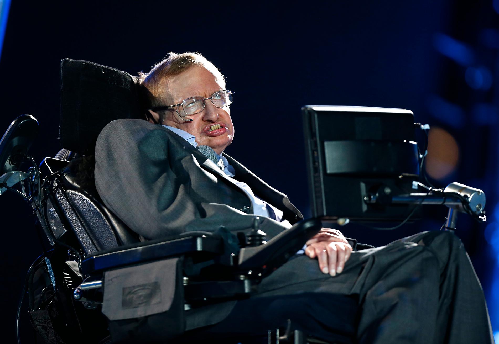 Hawking håller ett föredrag 2012