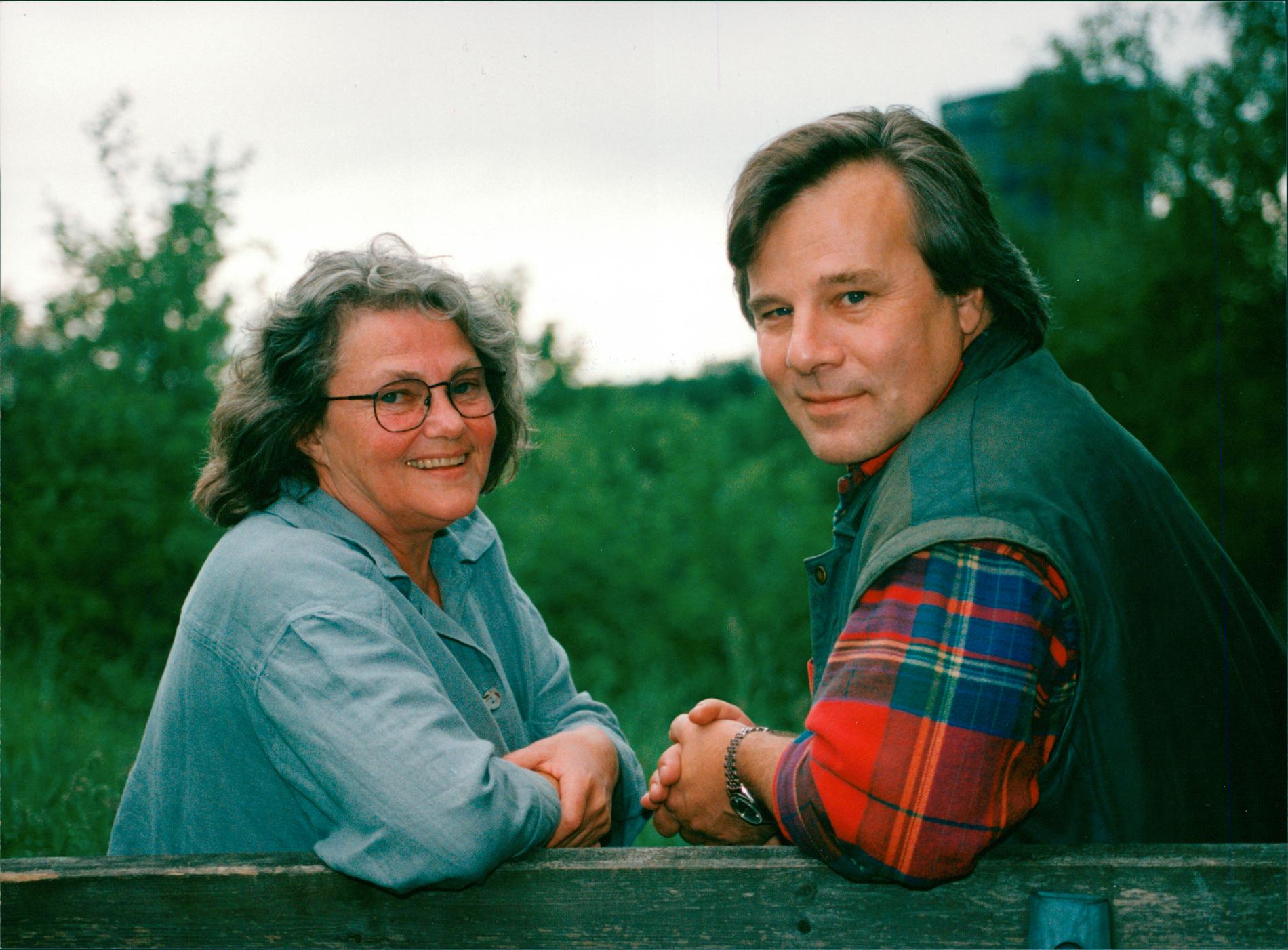 Maj Sjöwall och Jan Guillou under ett möte, 1993. Maj Sjöwall dog idag, 84 år gammal.