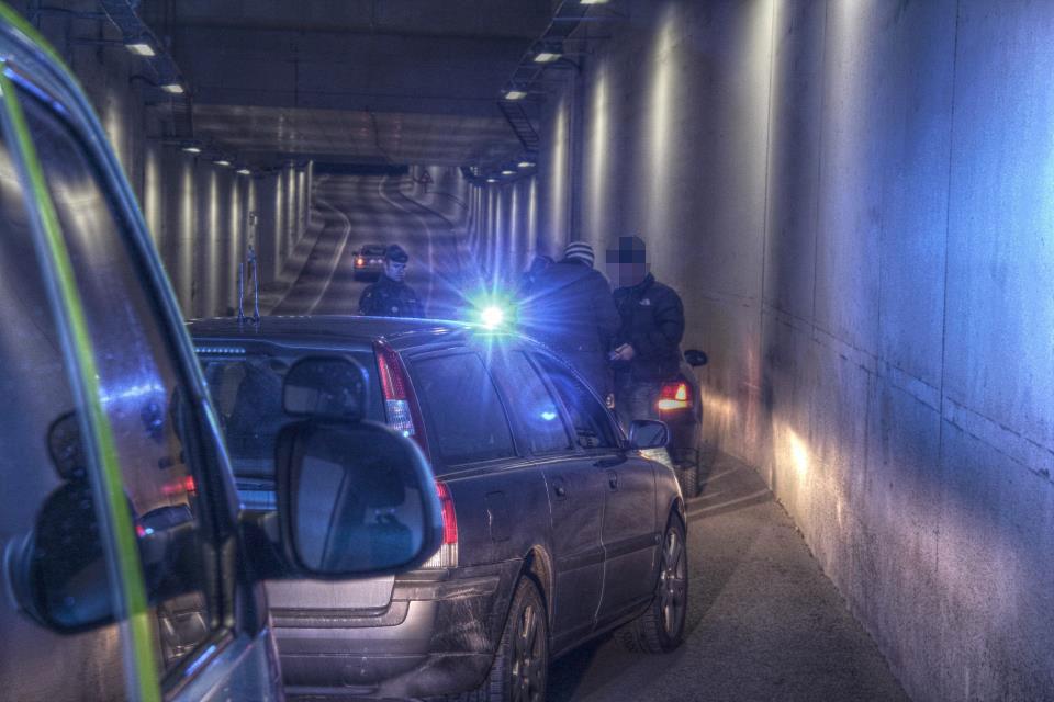 Polisen vid ett ingripande på Södermalm 2011.