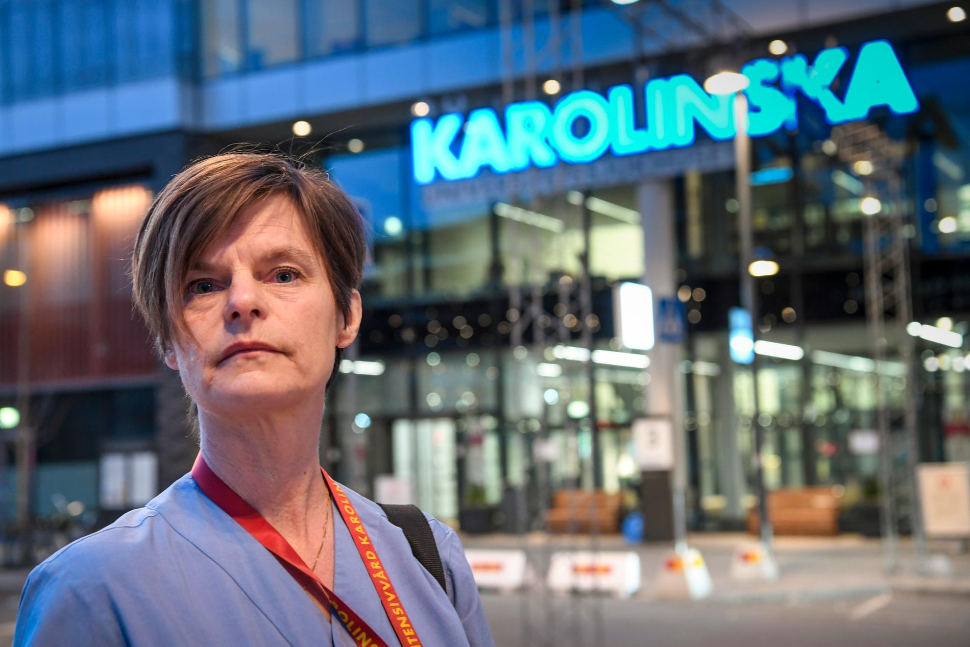Coronautbrottet gör att trycket på de svenska sjukhusen ökar hela tiden, säger Anna Helmerson, intensivvårdssjuksköterska vid Karolinska universitetssjukhuset i Solna.