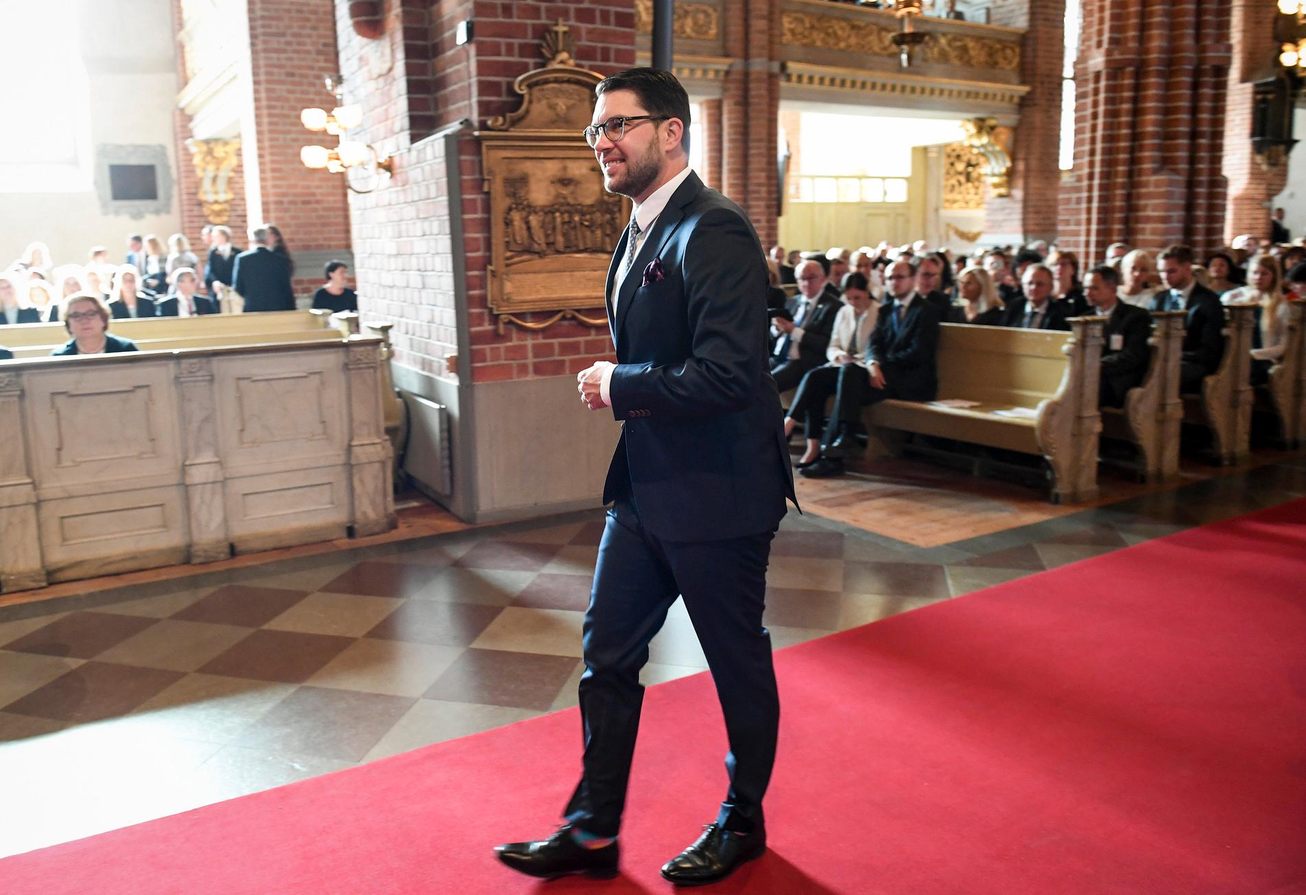 Sverigedemokraternas partiledare Jimmie Åkesson anländer till gudtjänsten i Storkyrkan i samband med Riksmötets öppnande.