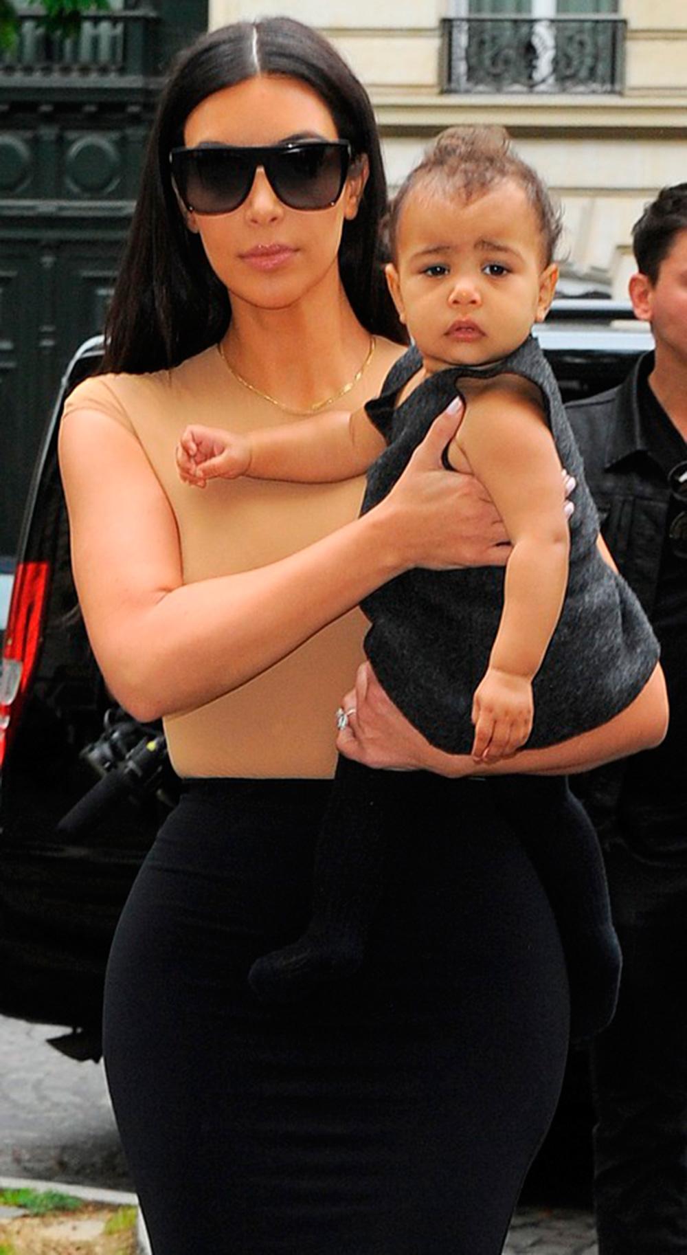 Kim Kardashian tillsammans med dottern North West.