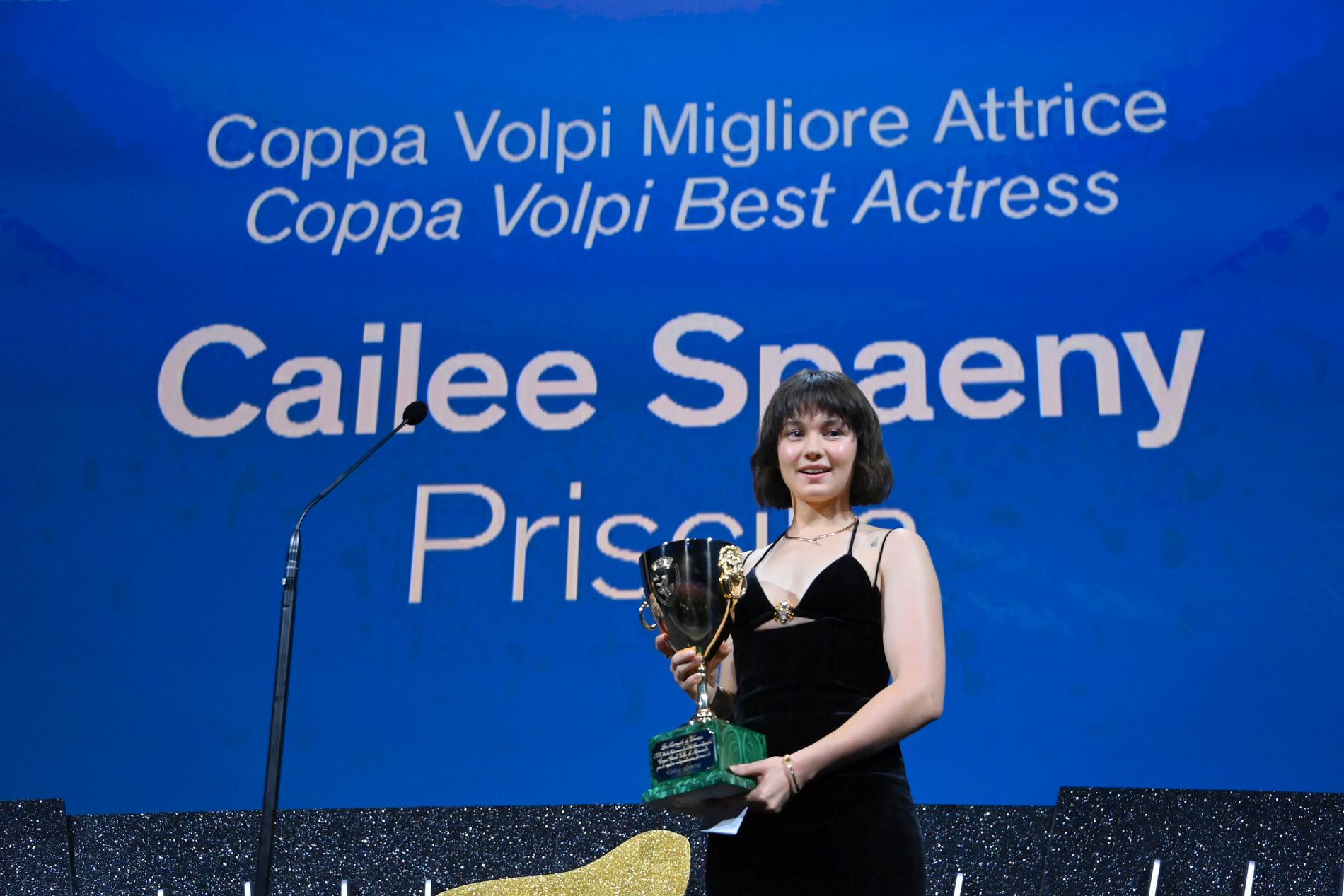 Cailee Spaeny vann pris i kategorin Bästa kvinnliga skådespelare för sin insats i ”Priscilla”. 