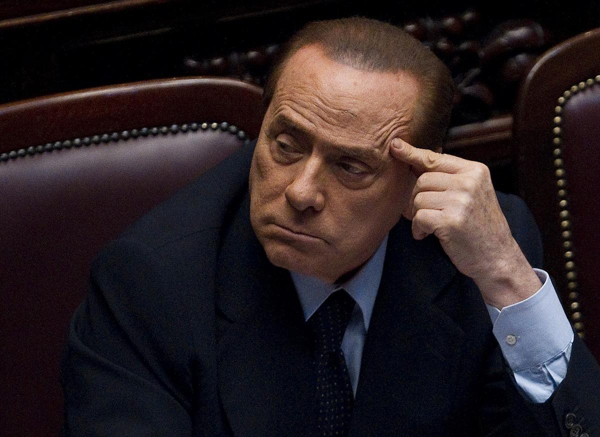Silvio Berlusconi, Italiens premiärminister, tycker att landets ekonomi är i bra skick – trots att landets statsskuld överstiger BNP.