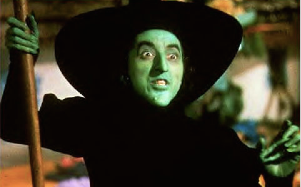 Margaret Hamilton som den onda häxan från väst i ”Trollkarlen från OZ”.