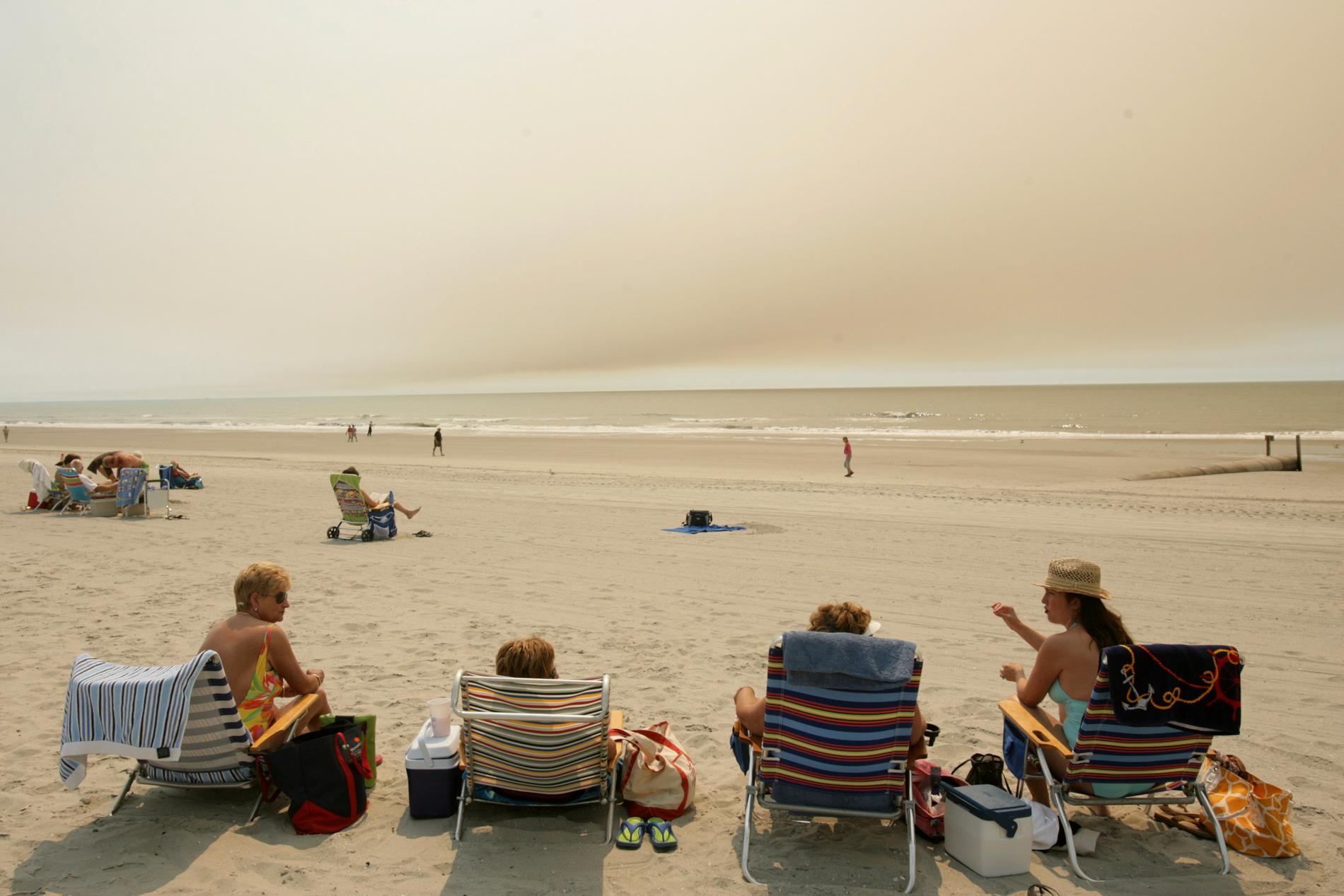 6. Myrtle Beach, South Carolina, USA Panoramautsikt över Atlanten, lugnt vatten och sammetsmjuk sand. Myrtle Beach kan skryta med att ha några av de bästa stränderna på den amerikanska östkusten. Perfekt för att sola och bada men också för att semestra med barn, eftersom det kryllar av familjeattraktioner.