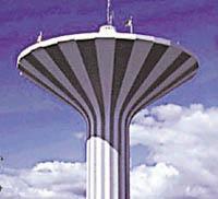 SVAMPEN Örebros berömda utropstecken, vattentornet Svampen, ritat av Sune Lindström, byggt 1955 57.