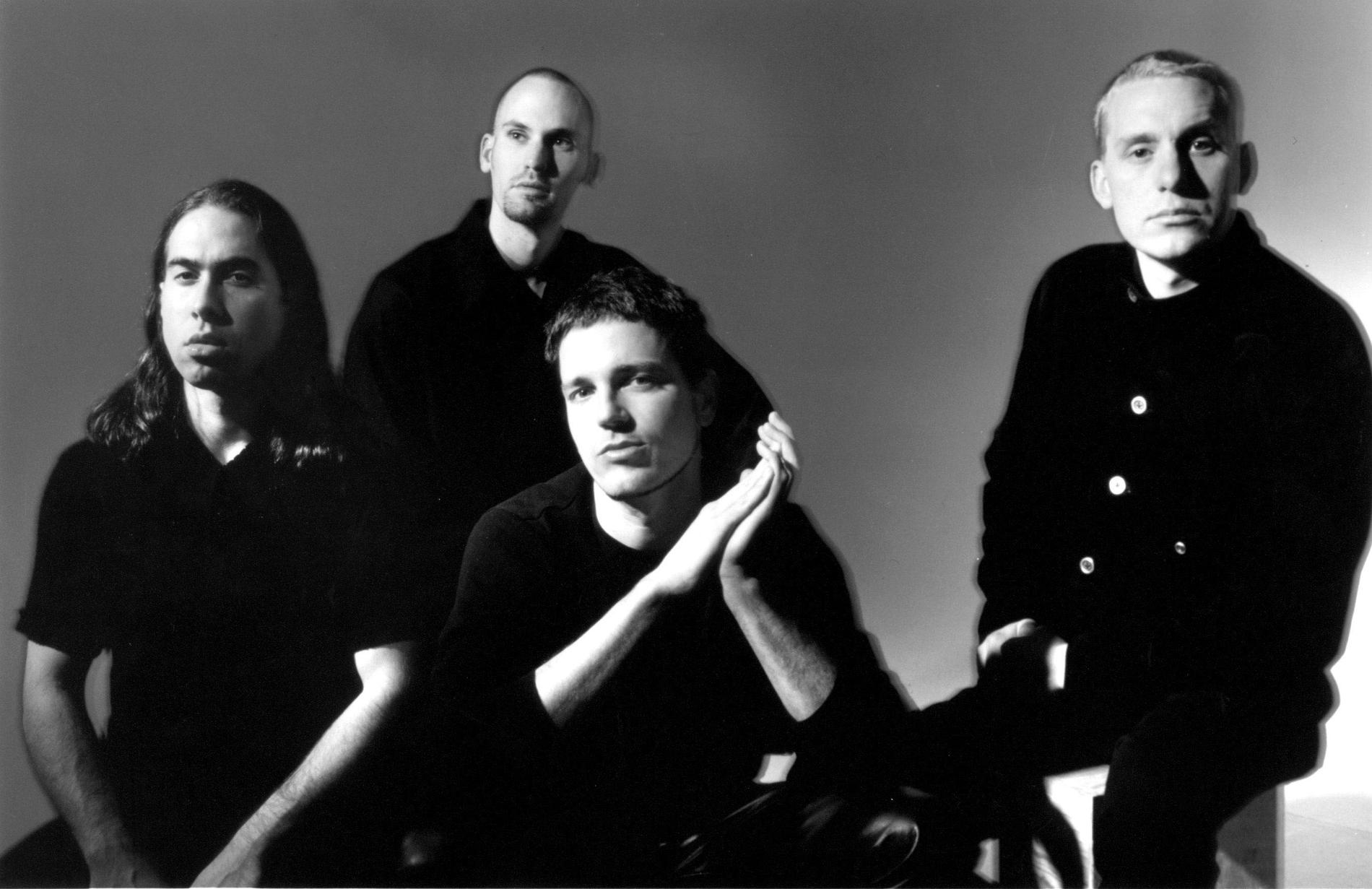 Jason Slater hoppade av Third eye blind 1994. Här syns bandet 1997 med gruppmedlemmarna Arion Salazar, Brad Hargreaves, Stephan Jenkins och Kevin Cadogan.