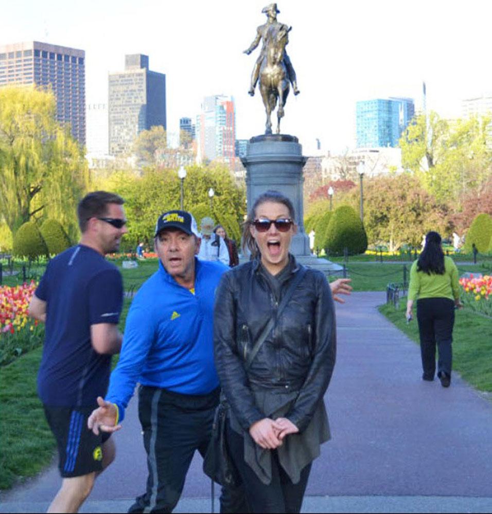 Danska Christina fotograferade sig framför George Washington-monumentet.
Från ingenstans dök stjärnskådespelaren 
Kevin Spacey upp och skrek "this is a photobomb". Foto: Privat