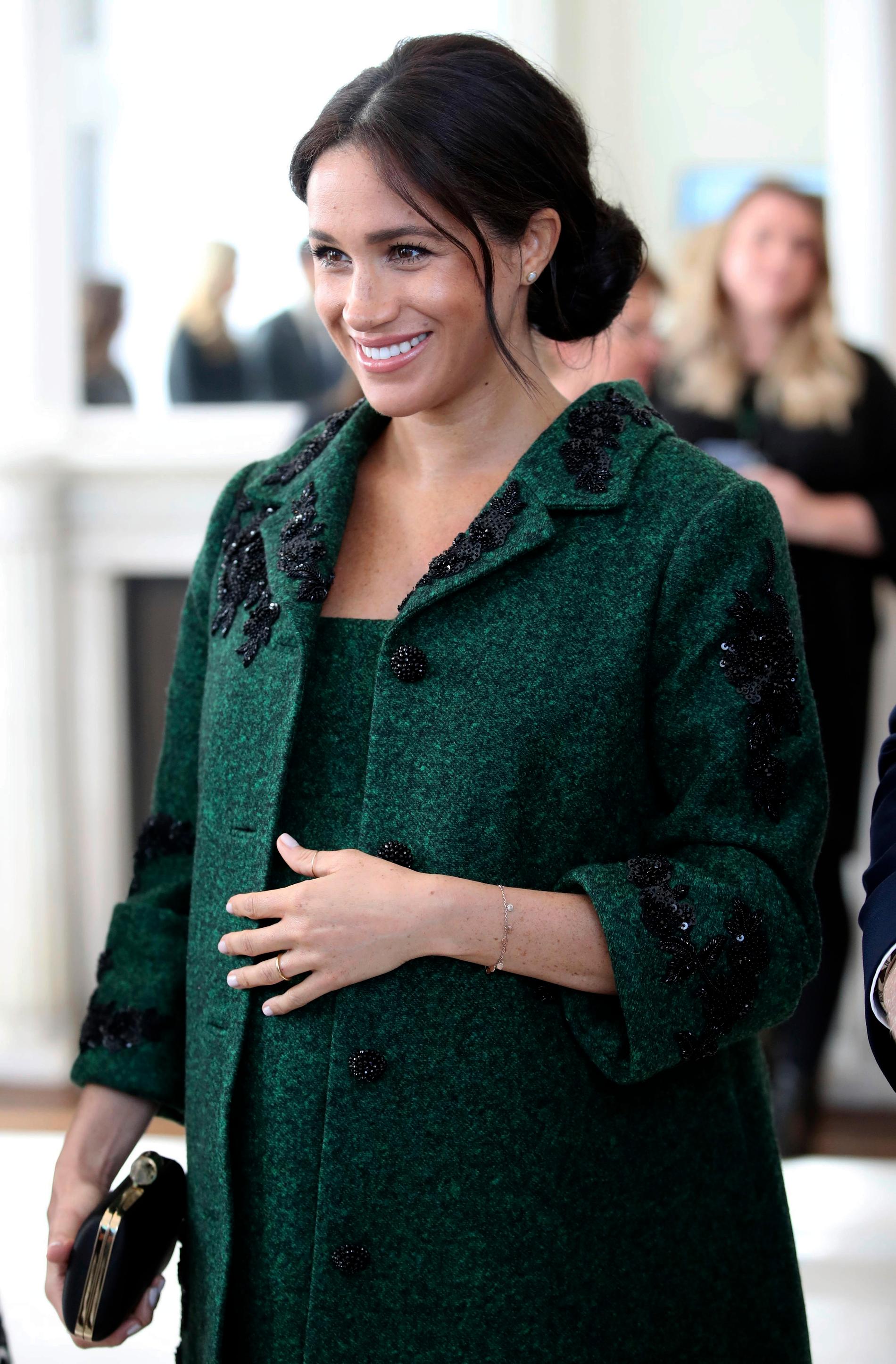 Meghan, hertiginna av Sussex, ­väntar barn tillsammans med sin prins Harry. Deras ­nystartade Instagramkonto har på kort tid fått över fyra miljoner följare.